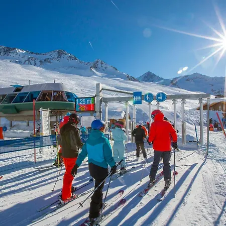 Le Beaulieu - Happy * Chamonix